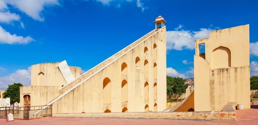 Astronomical instruments at Jantar Mantar, Jaipur